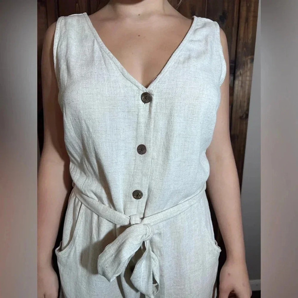 Women’s Linen Blend Romper V-Neck Front & Back w/Pockets & Waist Tie Sz Large. - Picture 5 of 5